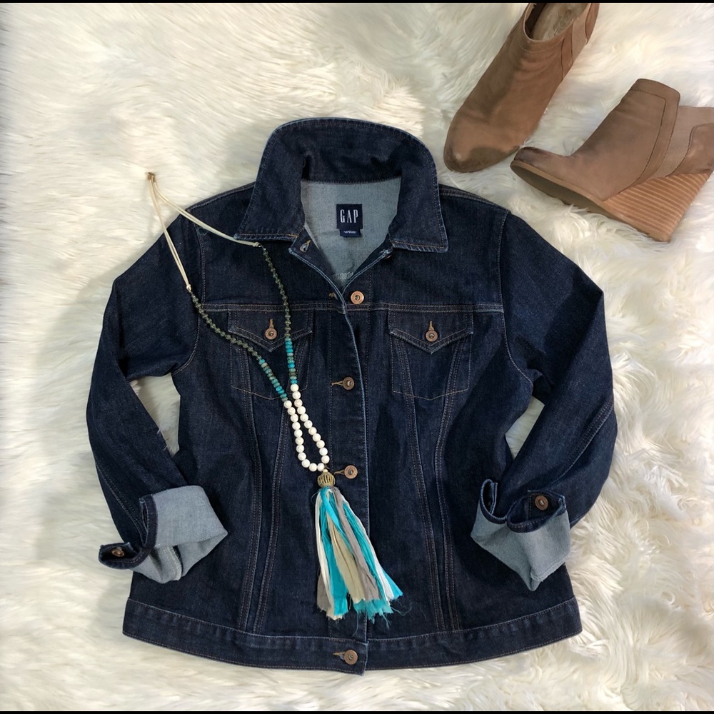 Classic Gap Denim Jacket Size Medium - image 4